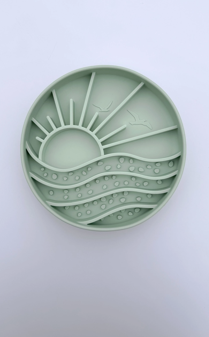 Brewin Aussie Co | The Ocean Waves Slow Feeder